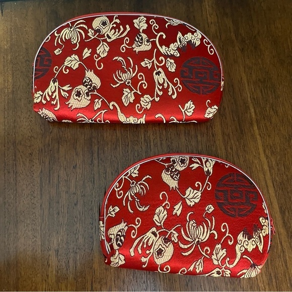 Red Faux Silk Floral Makeup
Bag Travel Clutch Asian Chinoiserie Set Of 5 NEW - Picture 11 of 11